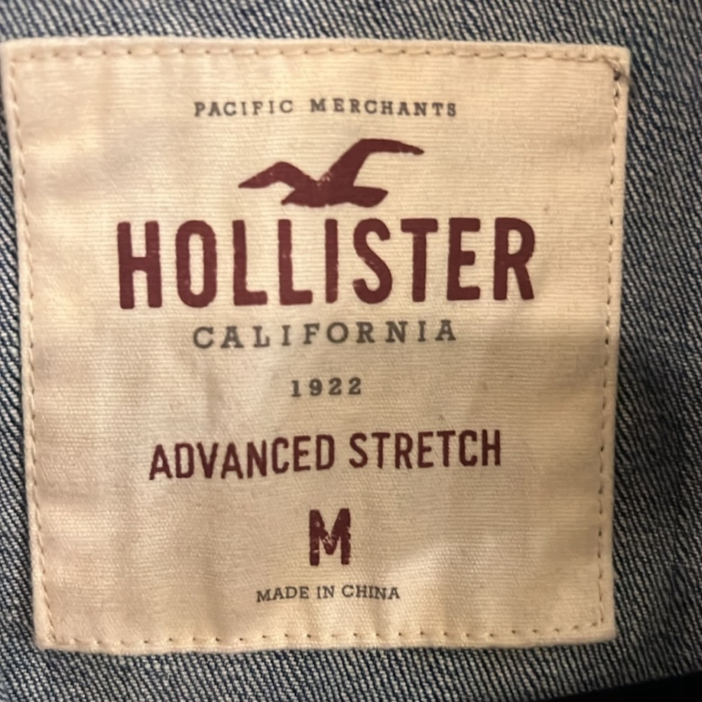 Hollister Jean Jacket - Size M - Picture 2 of 6